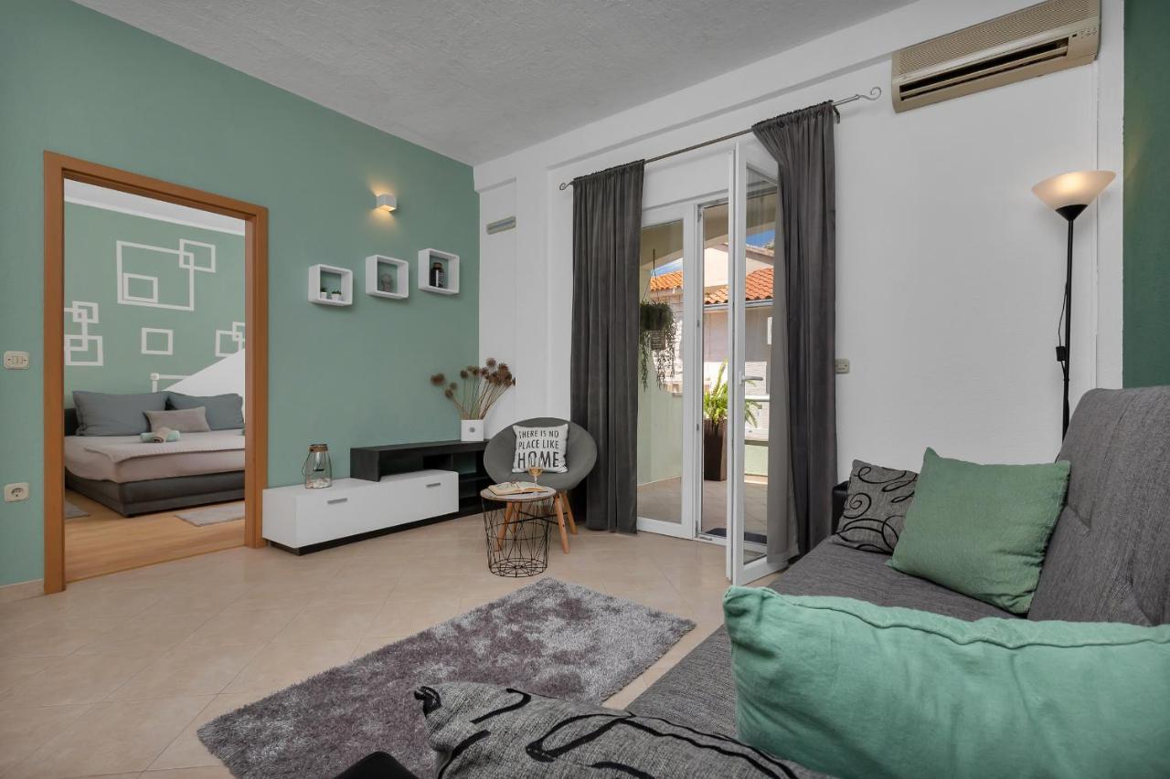 Apartmani Luna Baška Voda Eksteriør billede