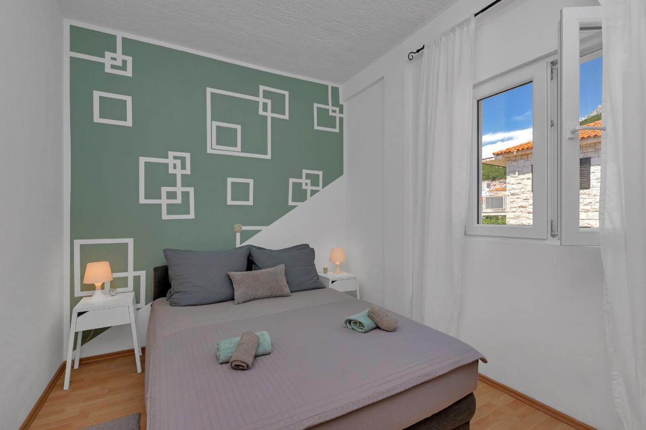 Apartmani Luna Baška Voda Eksteriør billede