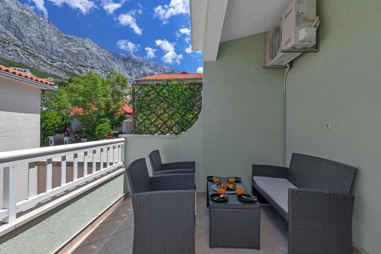 Apartmani Luna Baška Voda Eksteriør billede