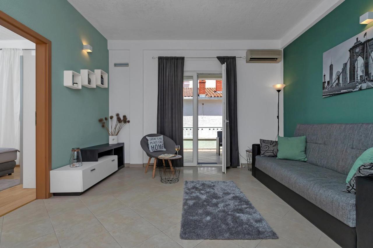 Apartmani Luna Baška Voda Eksteriør billede