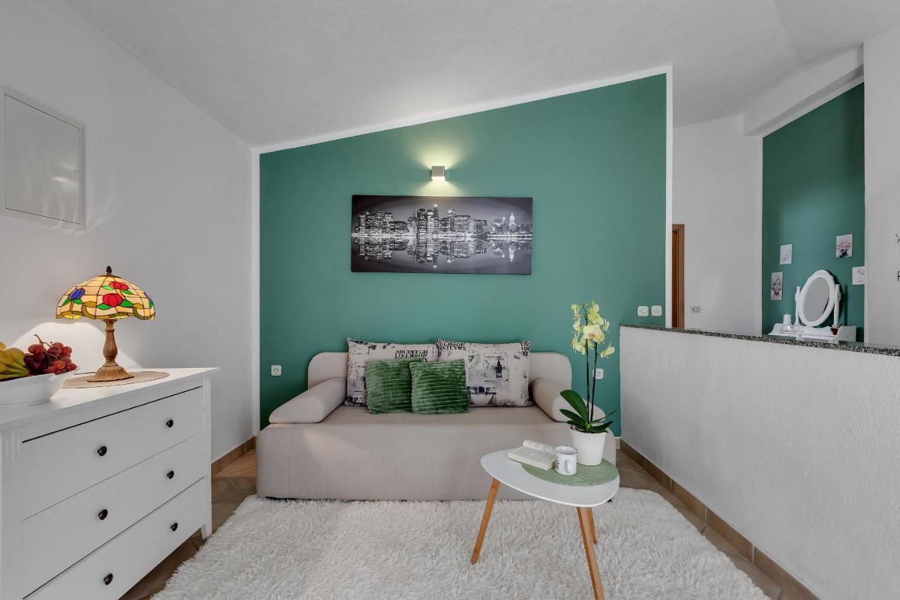 Apartmani Luna Baška Voda Eksteriør billede