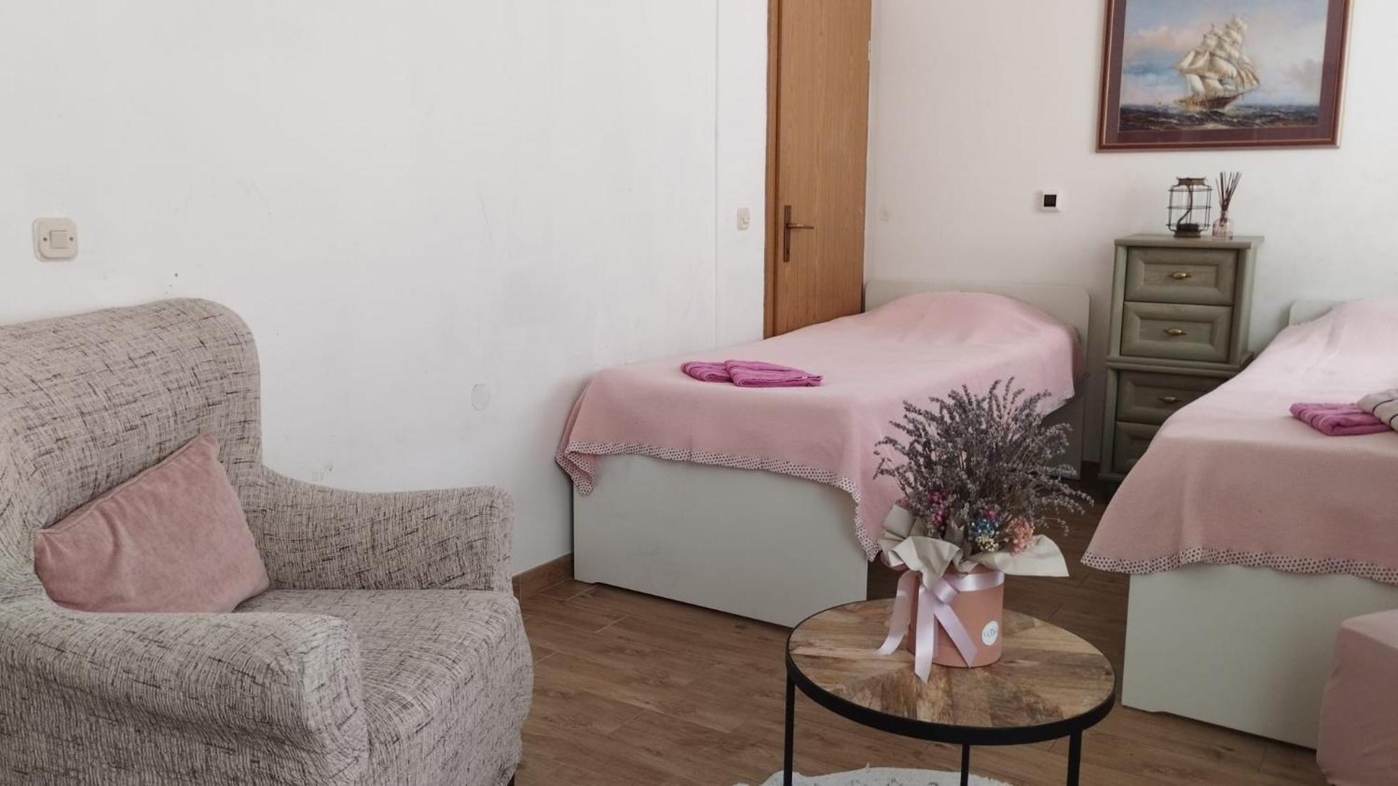 Apartmani Luna Baška Voda Eksteriør billede