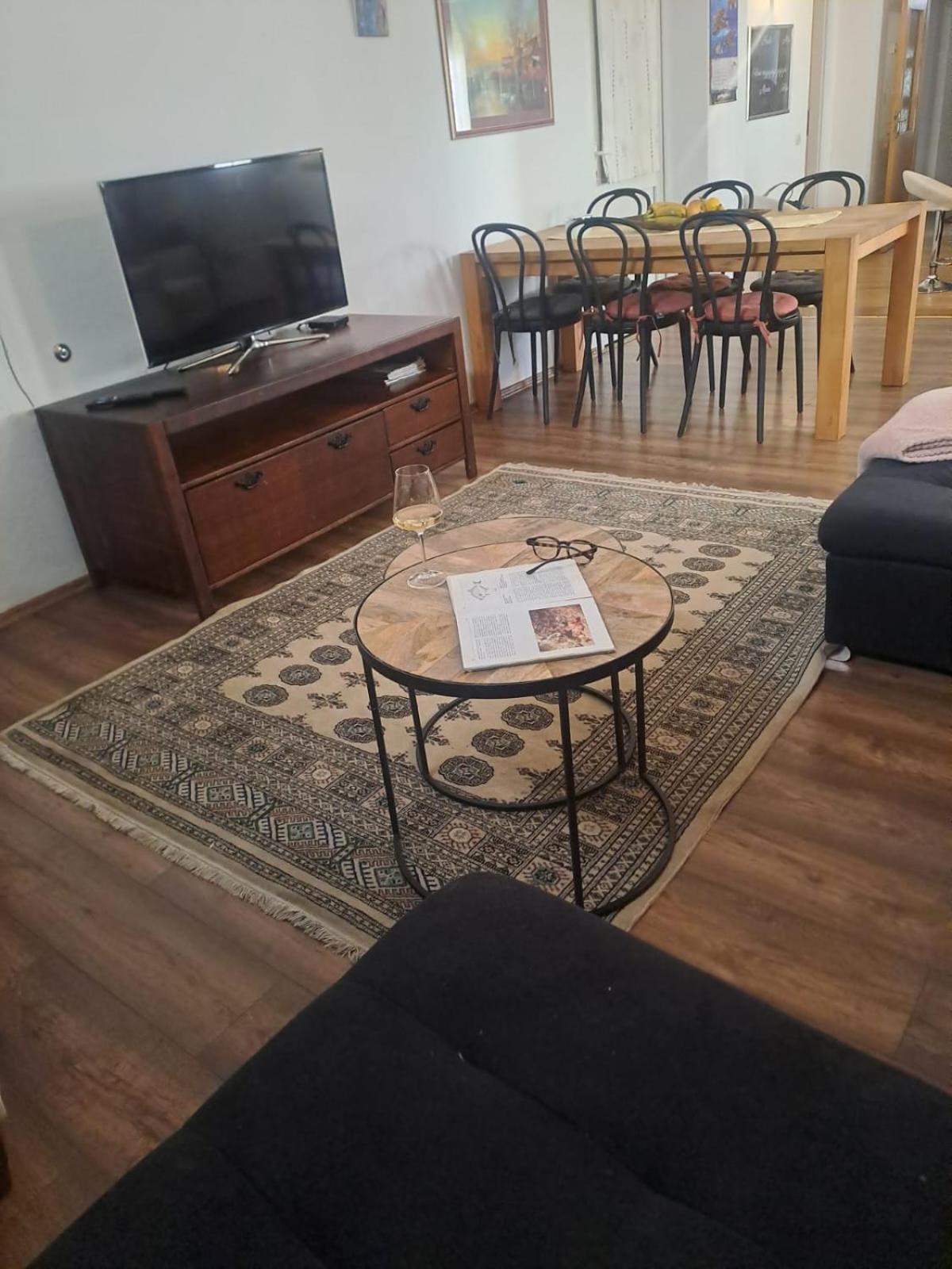 Apartmani Luna Baška Voda Eksteriør billede